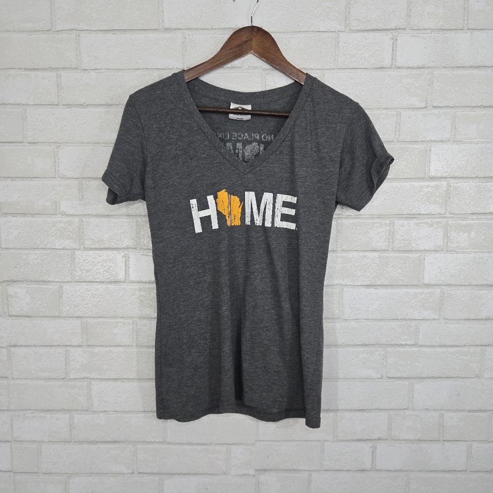 "Home"‎ Wisconsin v-neck tee